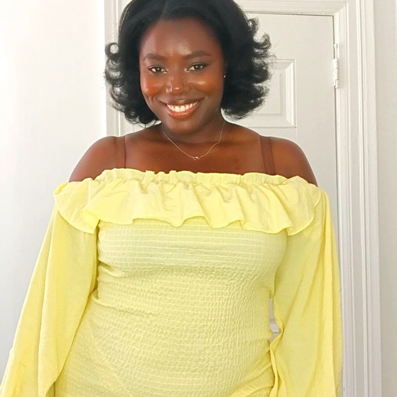 Mellow Yellow Off-Shoulder Bishop Sleeve Ruffle Hem Shirred Bardot Dress size(L) - Picture 3 of 7